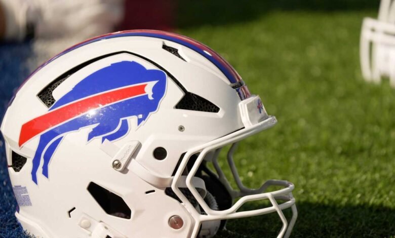 Factura firmada RB Jarveon Howard, RB Darrynton Evans en IR Factura firmada RB Jarveon Howard, RB Darrynton Evans en IR