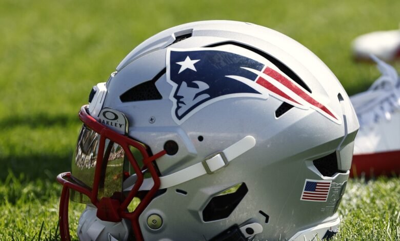 Los patriotas firman WR Phil Lutz, renuncian a DT Isaiah iton Los patriotas firman WR Phil Lutz, renuncian a DT Isaiah iton
