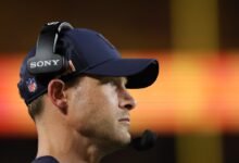 Ben Johnson pidió el comienzo de los Bears “descuidados” al final de la temporada.