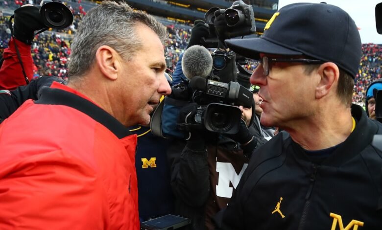 Urban Meyer cree que la NFL debería suspender a Jim Harbaugh Urban Meyer cree que la NFL debería suspender a Jim Harbaugh