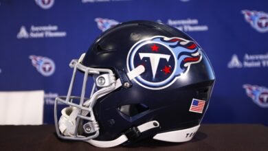 Titans firmó un contrato con Ol Arlington Hambright, abandonado WR Ramel Keyton