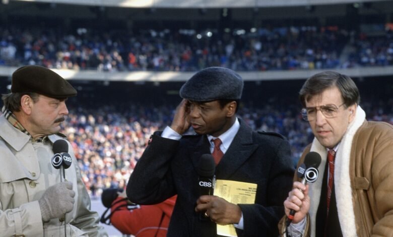 Brent Musburger participó hoy en la celebración de la NFL en la semana 3 Brent Musburger participó hoy en la celebración de la NFL en la semana 3