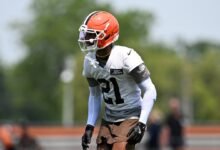 Denzel Ward es diario con lesiones en el hombro