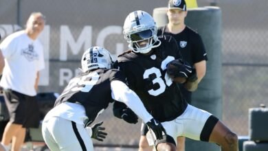 Los Raiders perdieron a Lonnie Johnson por peroné se rompió