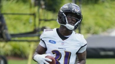El novato de los Ravens, CB Bilhal Kone, había dejado una lesión en la rodilla