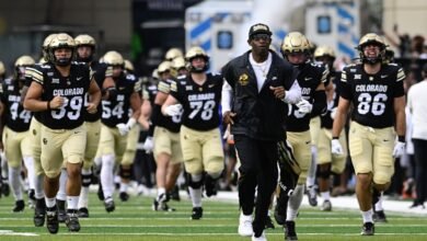 Deion Sanders y Colorado perdieron el primer juego de Hunter después de Travis, Shedeur Sanders era