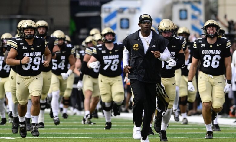 Deion Sanders y Colorado perdieron el primer juego de Hunter después de Travis, Shedeur Sanders era