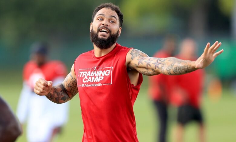 Todd Bowles: Mike Evans parece que encontró la fuente de la juventud