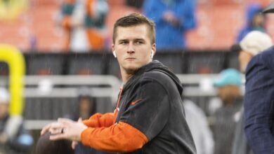 Bailey Zappe regresó a Browns en el equipo de entrenamiento del equipo