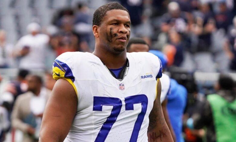 Rams LT Alaric Jackson hará el debut del campamento de entrenamiento, en camino de la Semana 1 después de la pelea de temporada baja con coágulos de sangre