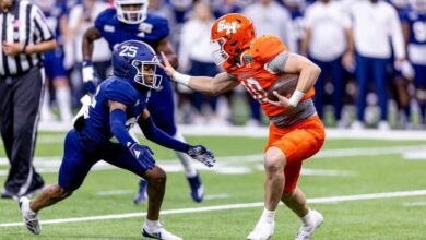 Sam Houston vs Western Kentucky predice que las probabilidades: 2025 semanas 0 opciones de fútbol universitario de expertos sobre el funcionamiento 12-3