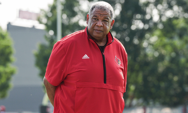 Dentro del hermoso movimiento de Vince Marrow de Kentucky a rival en Louisville: “Puede que me haya ido muchas veces” Dentro del hermoso movimiento de Vince Marrow de Kentucky a rival en Louisville: “Puede que me haya ido muchas veces”