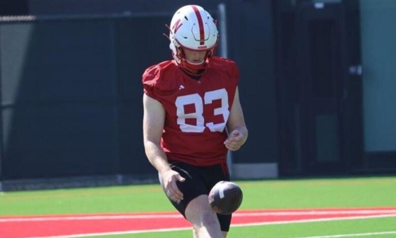 El apostador de Nebraska, Archie Wilson, estalló en lágrimas reflejando a Australia, familia para la carrera del fútbol