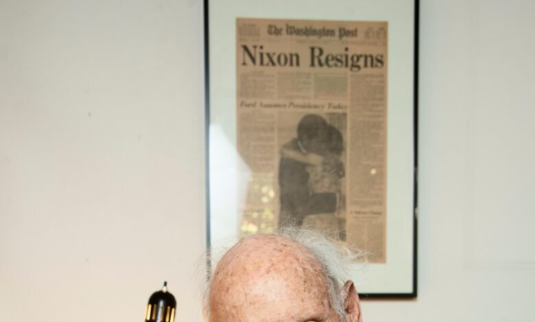 Jules Wtkobar, el reportero más conocido de la columna ‘Politics Today’, murió a los 98 años