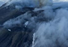 El volcán en el Lejano Oriente de Rusia estalla por primera vez en siglos