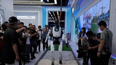 ¿Comprar un robot? La nueva tienda de robots de China en fotos