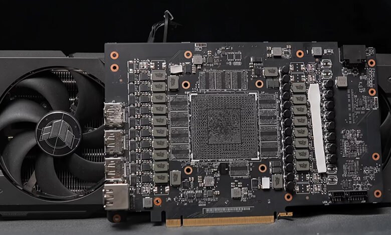 Este video muestra a las empresas chinas que convierten las tarjetas de juego RTX 5090 en aceleradores de IA Este video muestra a las empresas chinas que convierten las tarjetas de juego RTX 5090 en aceleradores de IA