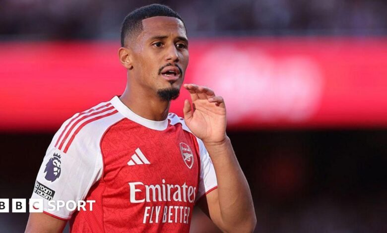 William Saliba: El defensor del Arsenal acepta el contrato de año nuevo con el club hasta 2030