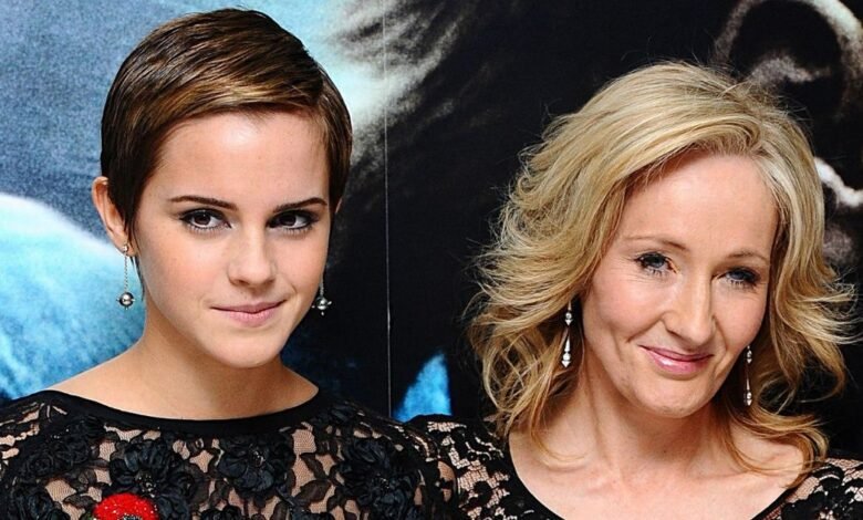 JK Rowling responde extraño al comentario de la rama de oliva de Emma Watson