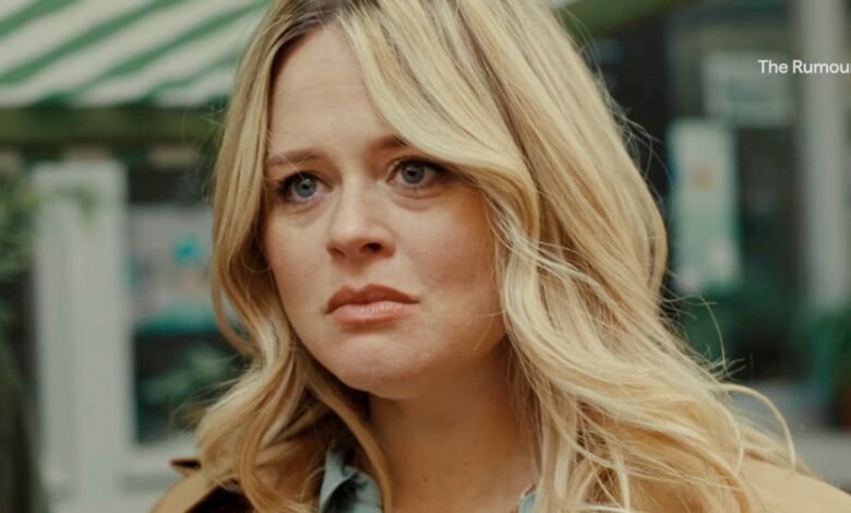 Las acciones de Emily Attack han sido agredidas sexualmente por él ‘Fiesta de trabajo y envoltura de trabajo’ Las acciones de Emily Attack han sido agredidas sexualmente por él ‘Fiesta de trabajo y envoltura de trabajo’