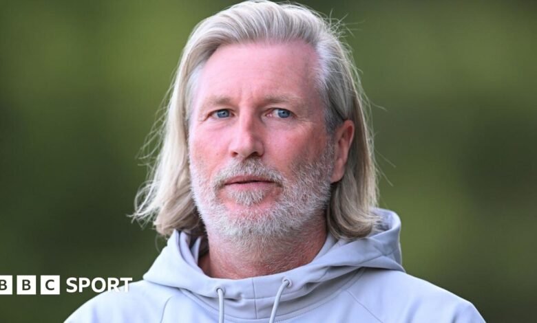 Robbie Savage: Jefe de Forest Green Rovers ‘a millas’ de la gerencia de Gales
