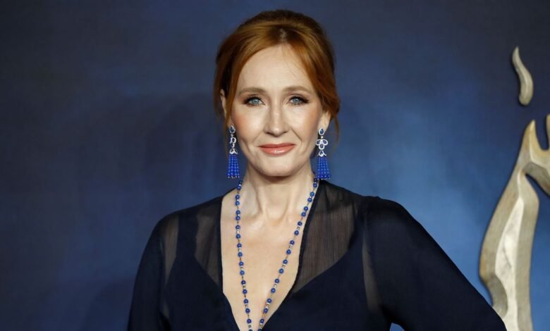 JK Rowling llama a Emma Watson “ignorante” – dice que “vertió más gasolina” sobre el odio