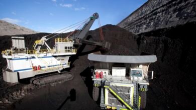 A pesar de la disminución de BHP, destruyendo la demanda y la operación que es antigua, conduce carbón, carbón