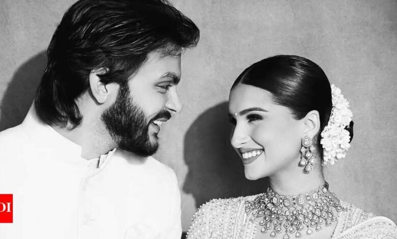 El héroe ha hecho oficial la relación de la colina porque mira la mano de Sutaria en sus ojos, los internautas dicen: “Ahora no es heroico”: las imágenes están dentro. Noticias de la película hindi El héroe ha hecho oficial la relación de la colina porque mira la mano de Sutaria en sus ojos, los internautas dicen: “Ahora no es heroico”: las imágenes están dentro. Noticias de la película hindi