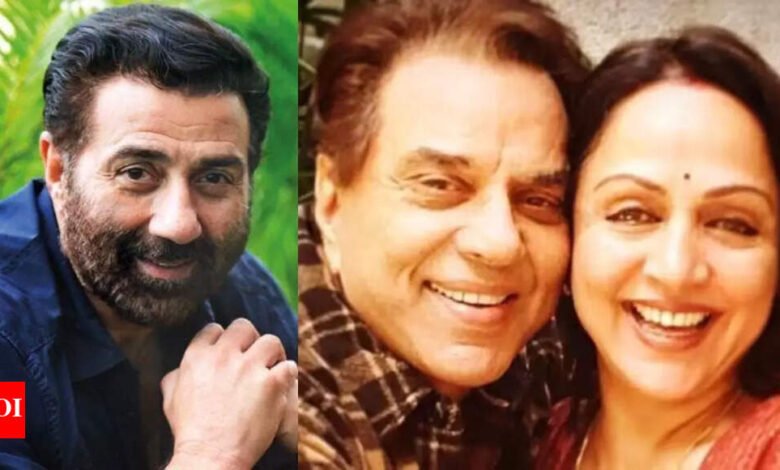 Sunny Deol conoció a Hema Malini después de su accidente: “Ella siempre está con Dharmji, compartimos …”. Noticias de la película hindi Sunny Deol conoció a Hema Malini después de su accidente: “Ella siempre está con Dharmji, compartimos …”. Noticias de la película hindi