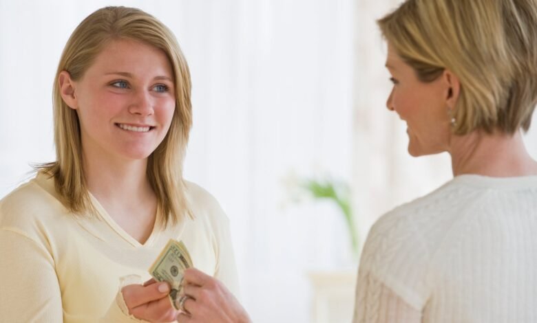 Los padres de los Estados Unidos cobraron dinero a los niños en préstamo de dinero. ¿Qué es esto? Los padres de los Estados Unidos cobraron dinero a los niños en préstamo de dinero. ¿Qué es esto?