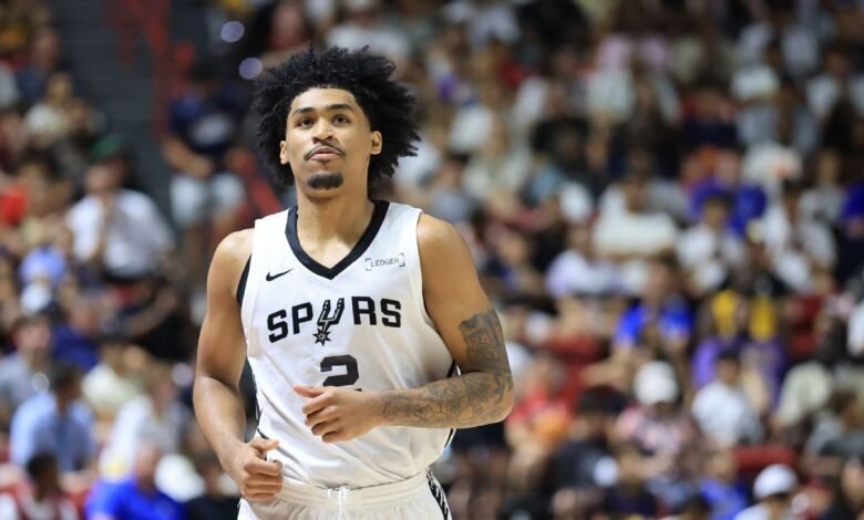Harper de Spurs puede estar listo para abrir después de la cirugía del pulgar