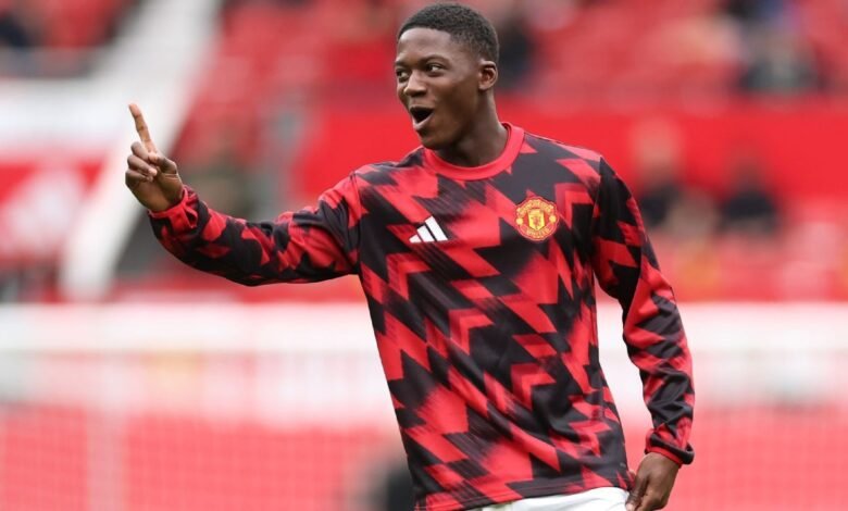 Kobbie Mainoo en una encrucijada difícil con Man United