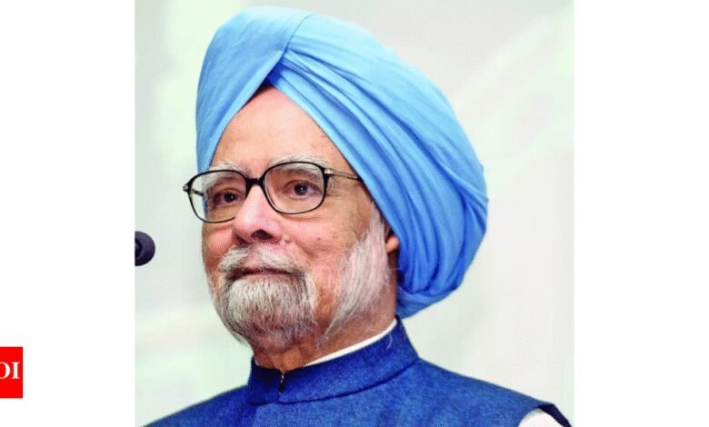 Premio PV Narasimha Rao: ex PM Manmohan Singh honrado póstumamente; esposa Gurrassharan Kaur recibe en su nombre Premio PV Narasimha Rao: ex PM Manmohan Singh honrado póstumamente; esposa Gurrassharan Kaur recibe en su nombre