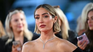 Los fanáticos de Frankie Bridge y Rochel Humas están en la clase de la clase de Milein con Smiley NTAS RESTE