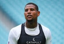 Dolphin Reglas Darren Waller, Austin Jackson.