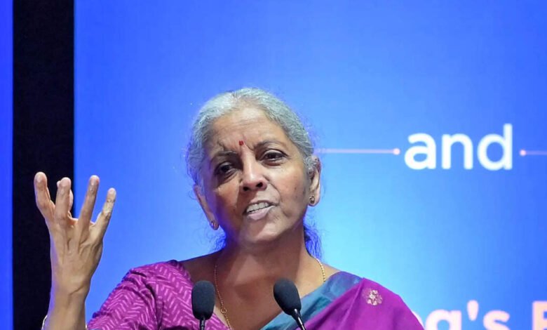 Los indios pronto tienen más efectivo para cortar de GST: Nirmala Sitharaman.