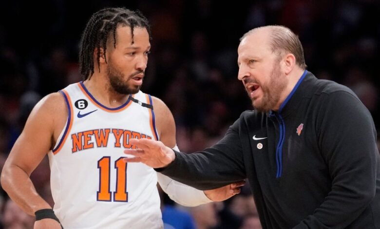 Jalen Brunson dijo que Tom Thibodeau ‘tiene un gran significado para mi carrera’ Jalen Brunson dijo que Tom Thibodeau ‘tiene un gran significado para mi carrera’