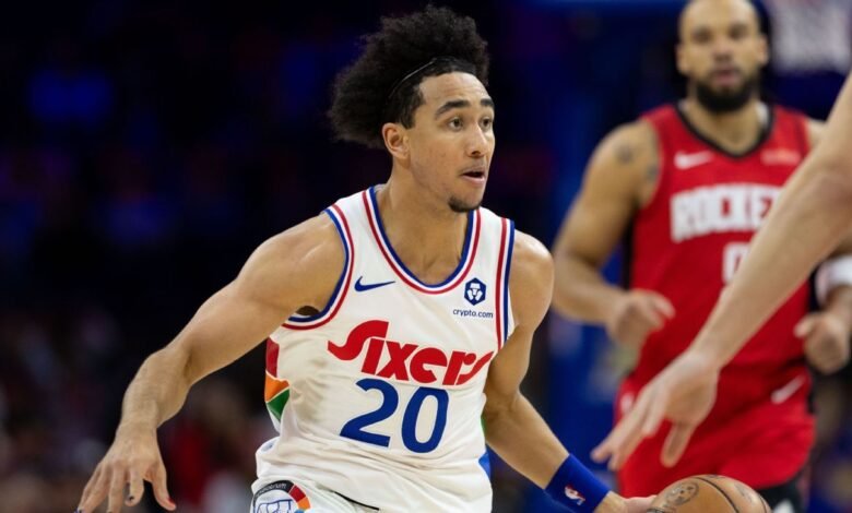 Jared McCain de 76ers está herido con pulgar, puede perderse el comienzo de la temporada
