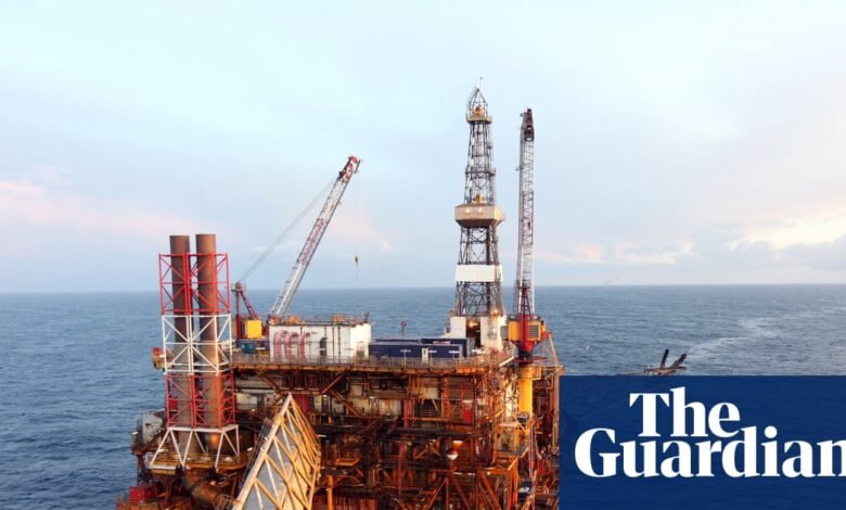 Ed Miliband está buscando más perforación en el mar del norte a pesar de que la promesa laboral | Industria energética