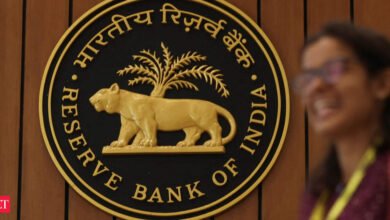 ET Poll: los economistas predicen que RBI mantendrá continuamente políticas en medio de la incertidumbre económica.