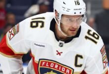 Aleksander Barkov de Panthers se sometió a una cirugía para reparar ACL, MCL Trauma