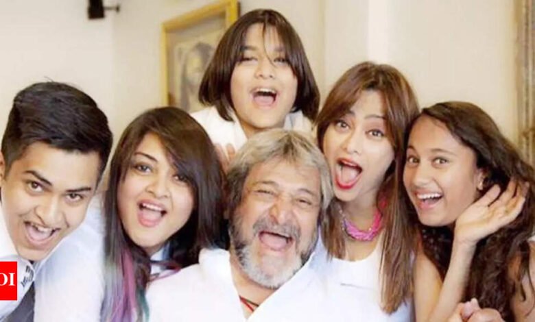 La primera esposa de Mahesh Manjrekar, Deepa Mehta, se fue, el sensible tributo sensible a la pluma de su hijo Satya Manjrekar: ‘Te extraño Mumma’. Noticias de la película hindi