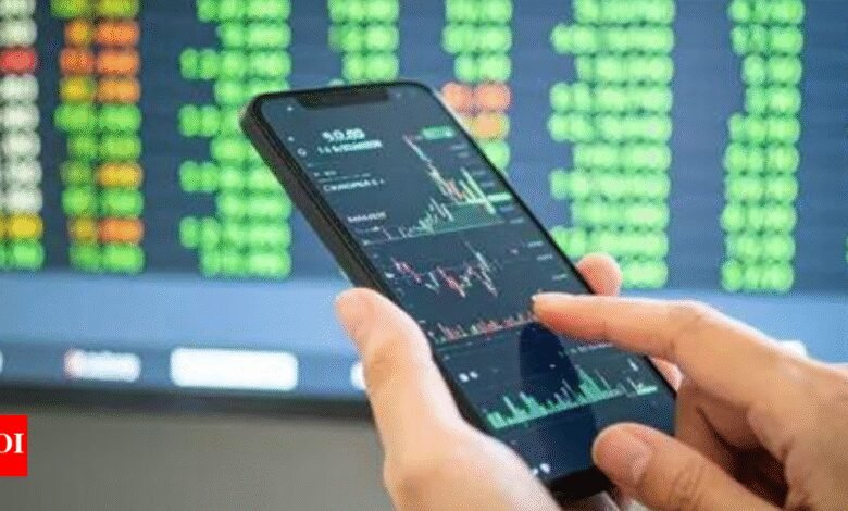 Valor de evaluación de valor: una empresa con el valor más alto de las 10 principales disminuciones de la compañía más valorada, disminuyó en 2.99 mil millones de rupias; TCS se convirtió en la mejor canción exitosa en una tarifa de visa H1-B.