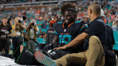 Lesión de Tyalet Hill: Dolphins WR tuvo una terrible lesión en la rodilla en comparación con el avión a reacción el lunes del lunes por la noche del fútbol ”