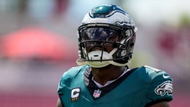 Nick Sirianni cree que AJ Brown quiere permanecer con Eagles