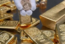 El oro de la India es casi dos veces importado, a pesar de que es un precio récord antes del festival.