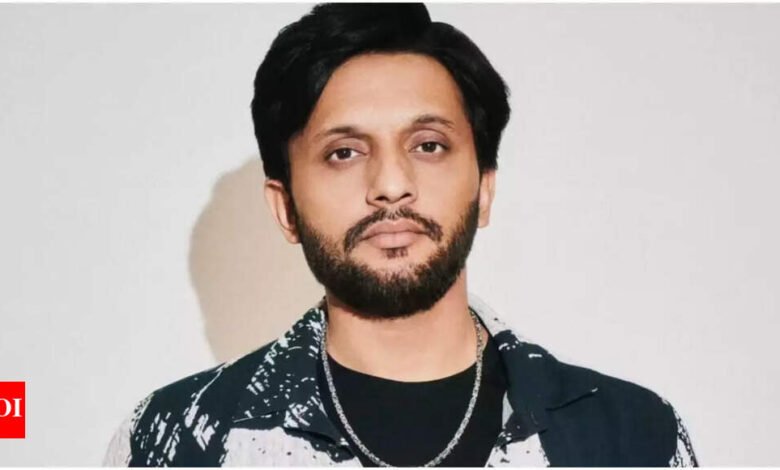 Jishan Ayub revela cómo Bollywood desata en los parques de Okejo: “Cada furgoneta de vanidad en Mumbai está en nuestro set”. Noticias de la película hindi