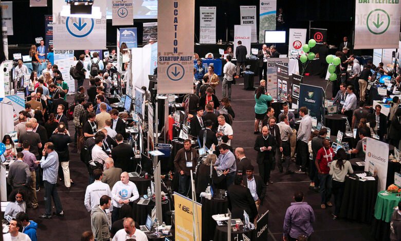 Menos de un mes hasta que interrumpa 2025 – Reserve su mesa de exhibición | TechCrunch