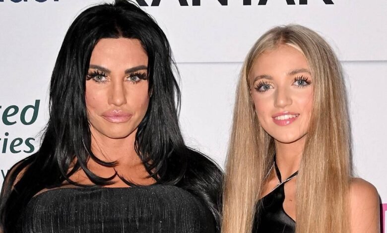 Katy Price re -en la mordida con la princesa con comentarios desagradables sobre el vestido NTAS de la hija