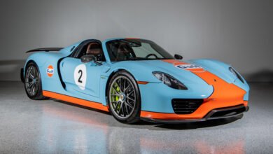2015 Porsche 918 Weissach Gulf Spyder